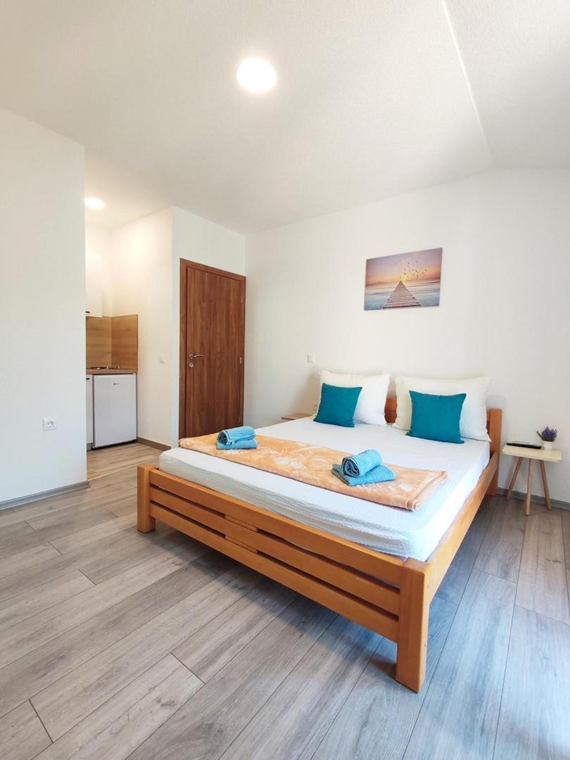 Apartments Kata Неум Екстериор снимка